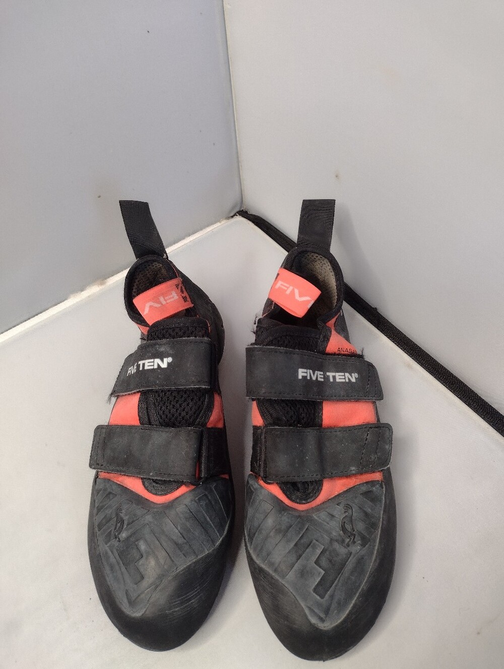 Five Ten Anasazi Womens Rock Climbing Shoes Size 7.5 EU 38 Orange B7